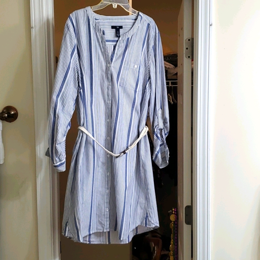 Shirt dress